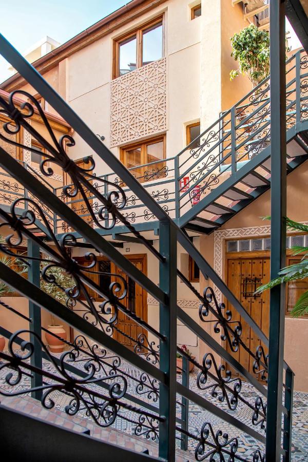 La Casa Morisca Hotel Alicante Bagian luar foto