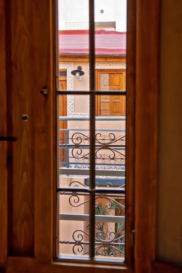 La Casa Morisca Hotel Alicante Bagian luar foto