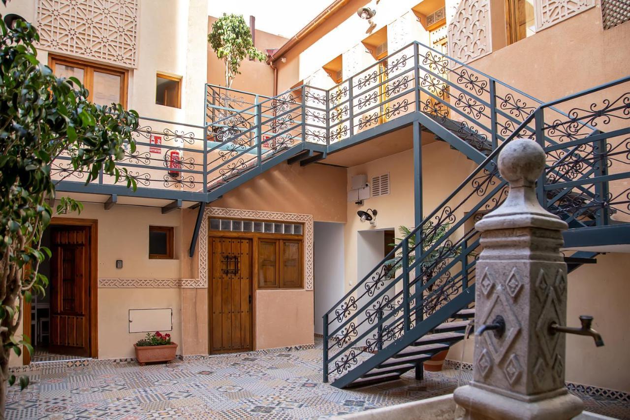 La Casa Morisca Hotel Alicante Bagian luar foto
